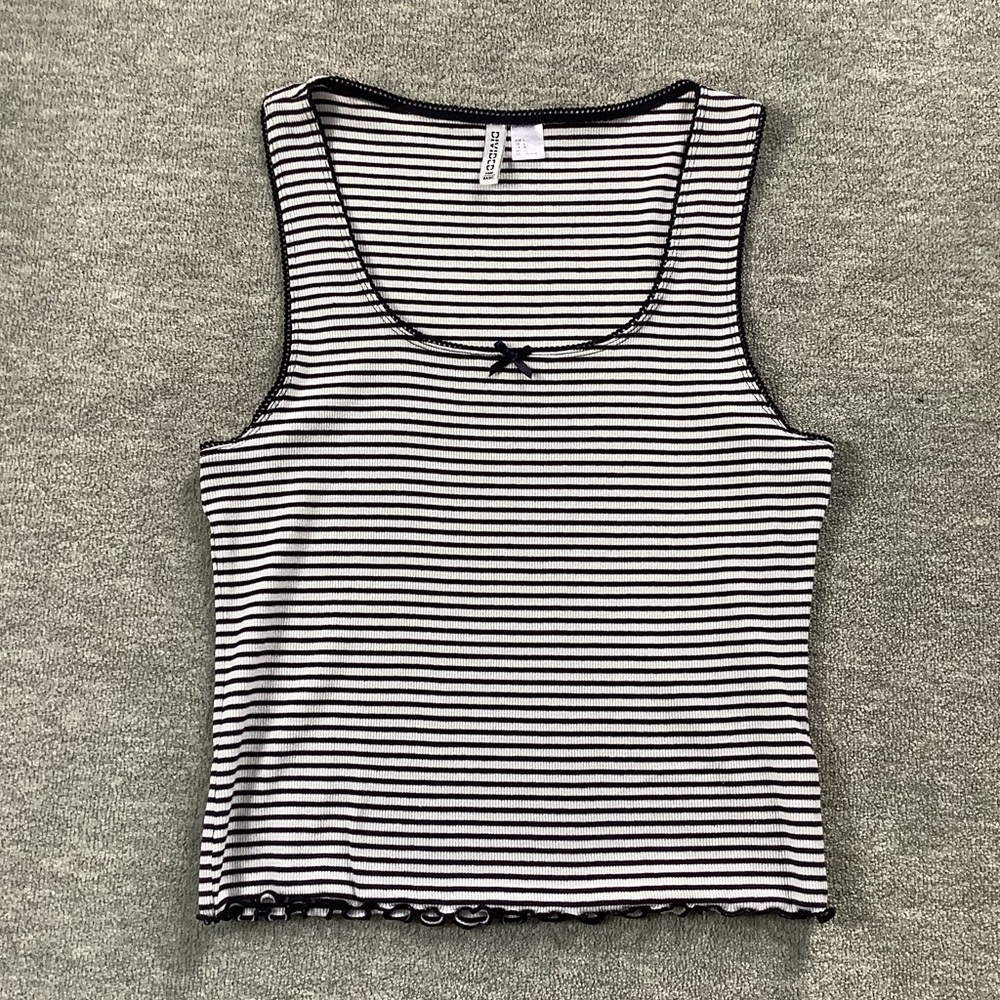 Divided H & M Black and White Striped Tank Top with Bow Sz. L